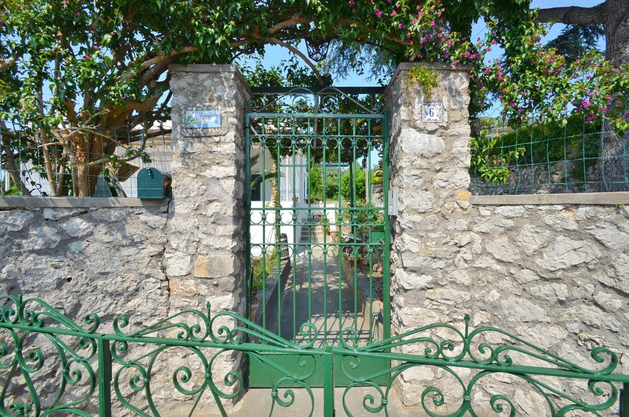 Dimora Storica Villa Pasquale كابري المظهر الخارجي الصورة